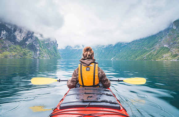 Sport e ambiente – Il rispetto dell’ambiente è un aspetto importante degli sport in acqua. Sport e ambiente – Il rispetto dell’ambiente è un aspetto importante degli sport in acqua.