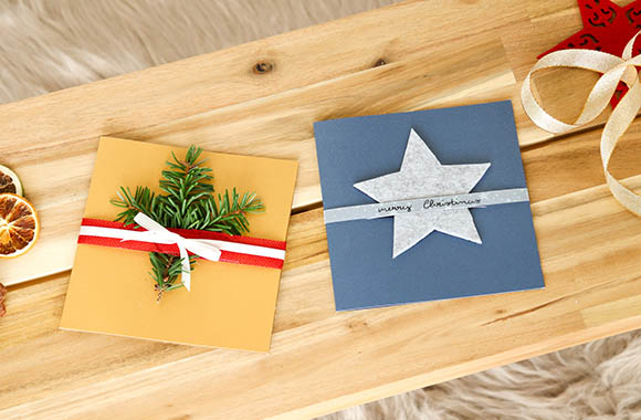 Simple and versatile Christmas card with a felt star or a fir sprig.