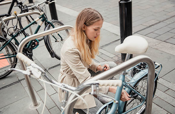 Oranje Miniatuur doneren Fiets-diefstalbescherming – Nuttige gadgets