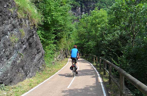 qualcuno vuole fare una gita in bicicletta monza pavia