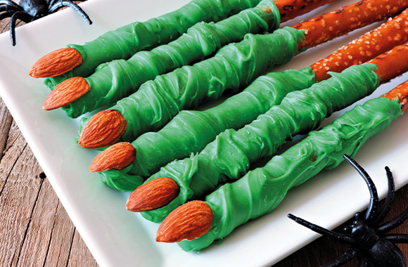 Halloween themed food: scary themed little snacks for Halloween. Halloween themed food: scary themed little snacks for Halloween.