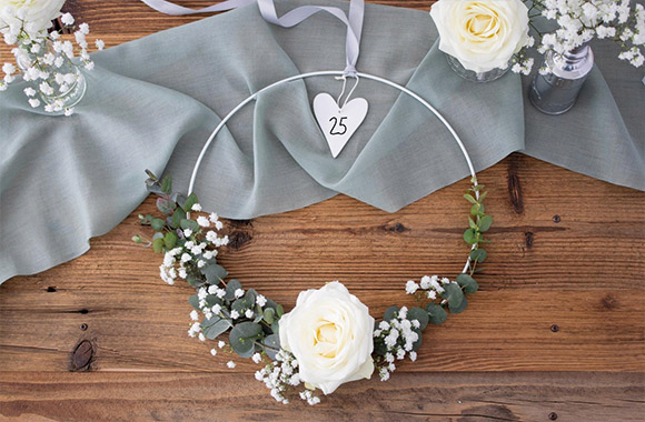Silver wedding wreath: homemade silver wedding door wreath. Silver wedding wreath: homemade silver wedding door wreath.