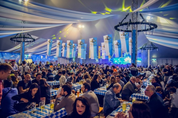 Il tendone dell’Oktoberfest di Trento Il tendone dell’Oktoberfest di Trento