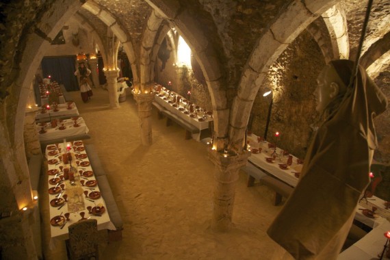 Le banquet médiéval Le banquet médiéval