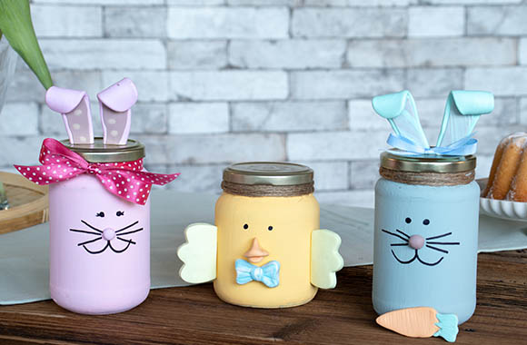 Easy Easter crafts for kids - You can hide sweets in the Easter jars.