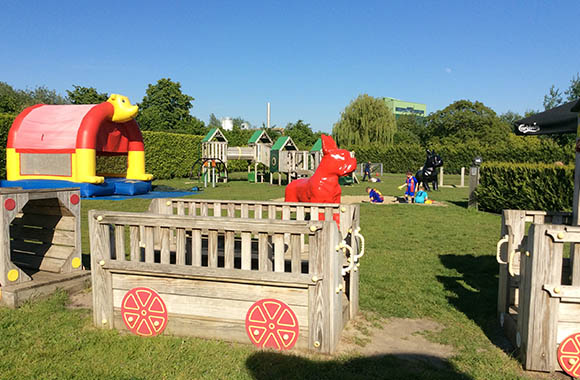 De kinderspeelplaats - Brasserie de Vernieuwing De kinderspeelplaats - Brasserie de Vernieuwing