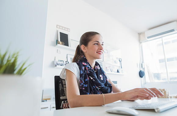 Korrektes Sitzen am Arbeitsplatz Korrektes Sitzen am Arbeitsplatz
