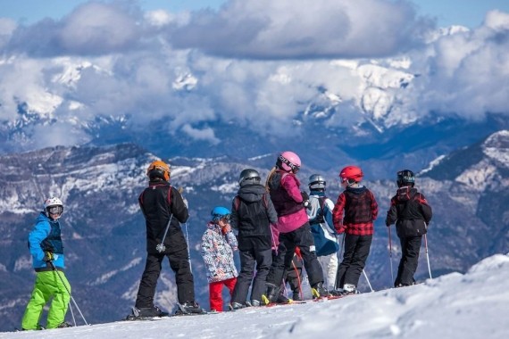 Gréolières, station de ski en face de la mer Gréolières, station de ski en face de la mer
