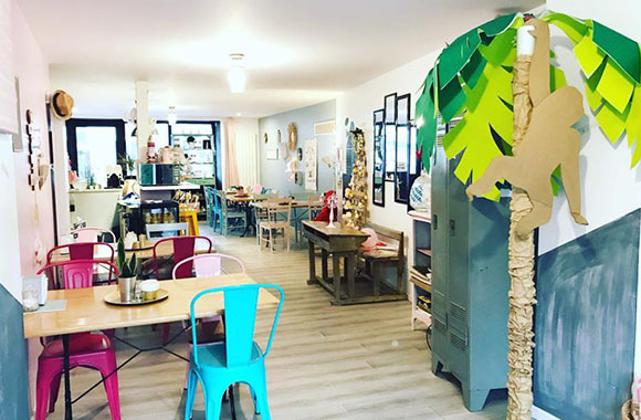Le Monde de Camilou, un café-poussette Le Monde de Camilou, un café-poussette