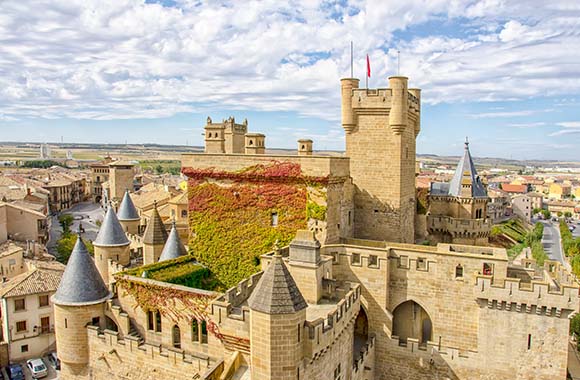El Castillo de Olite es uno de los puntos de interés de la Zona Media El Castillo de Olite es uno de los puntos de interés de la Zona Media