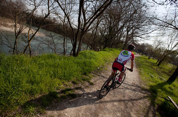 Ciclovia lungo il Tevere – Perugia Ciclovia lungo il Tevere – Perugia