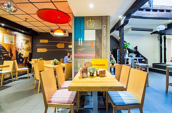 Restaurante Pizzería Comes Restaurante Pizzería Comes