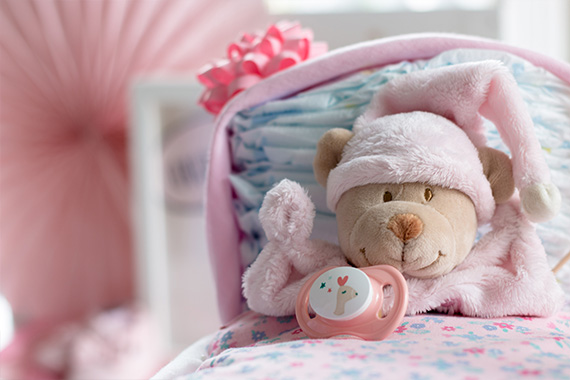 Een luierkinderwagen voor meisjes in roze kleuren Een luierkinderwagen voor meisjes in roze kleuren
