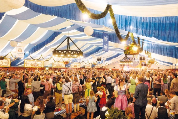 Oktoberfeststimmung bei der Züri Wiesn Oktoberfeststimmung bei der Züri Wiesn